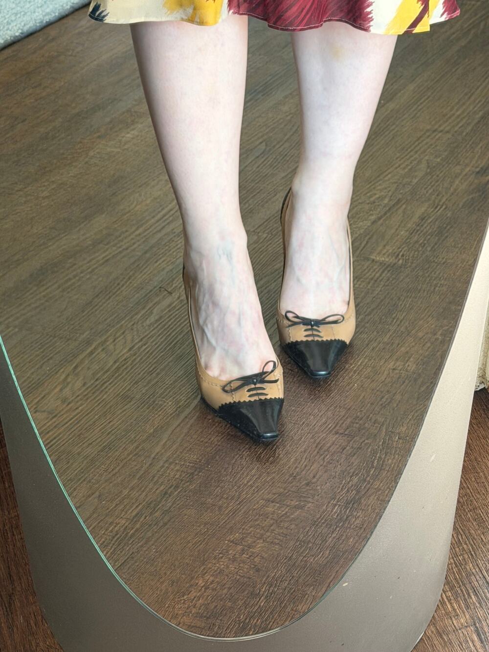 Vintage Moschino Two-Tone Leather Bow Pumps Size 39